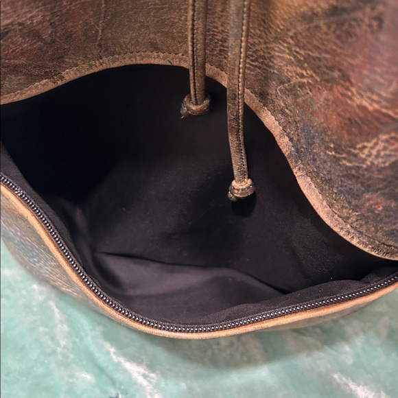 Jane Yoo Wearable Art Backpack - Picture 6 of 8